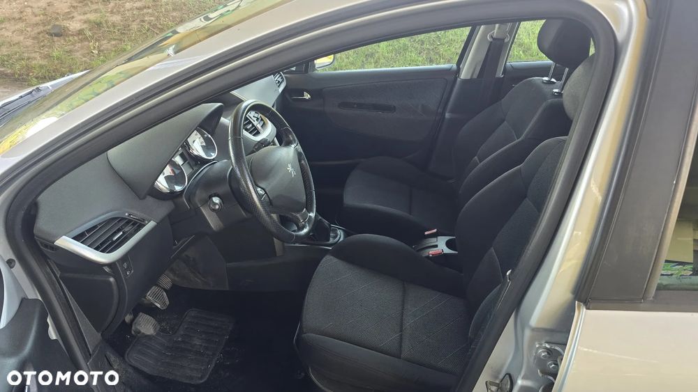 Peugeot 207 SW 110 HDi FAP (Blue Lion) Sport - 13