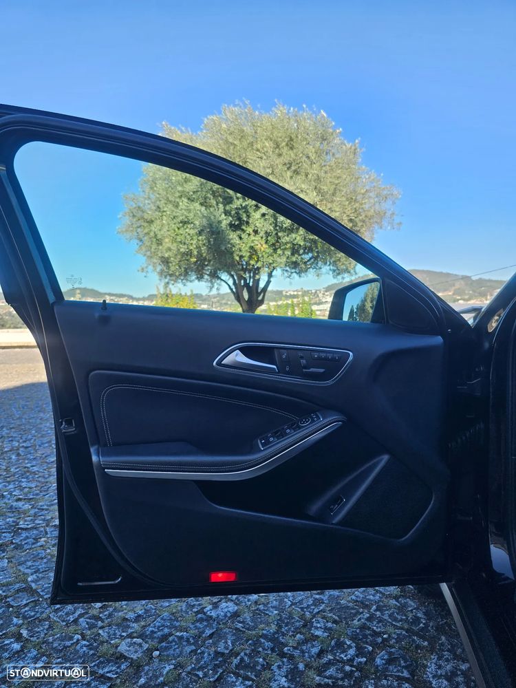 Mercedes-Benz GLA 200 (CDI) d Urban - 13