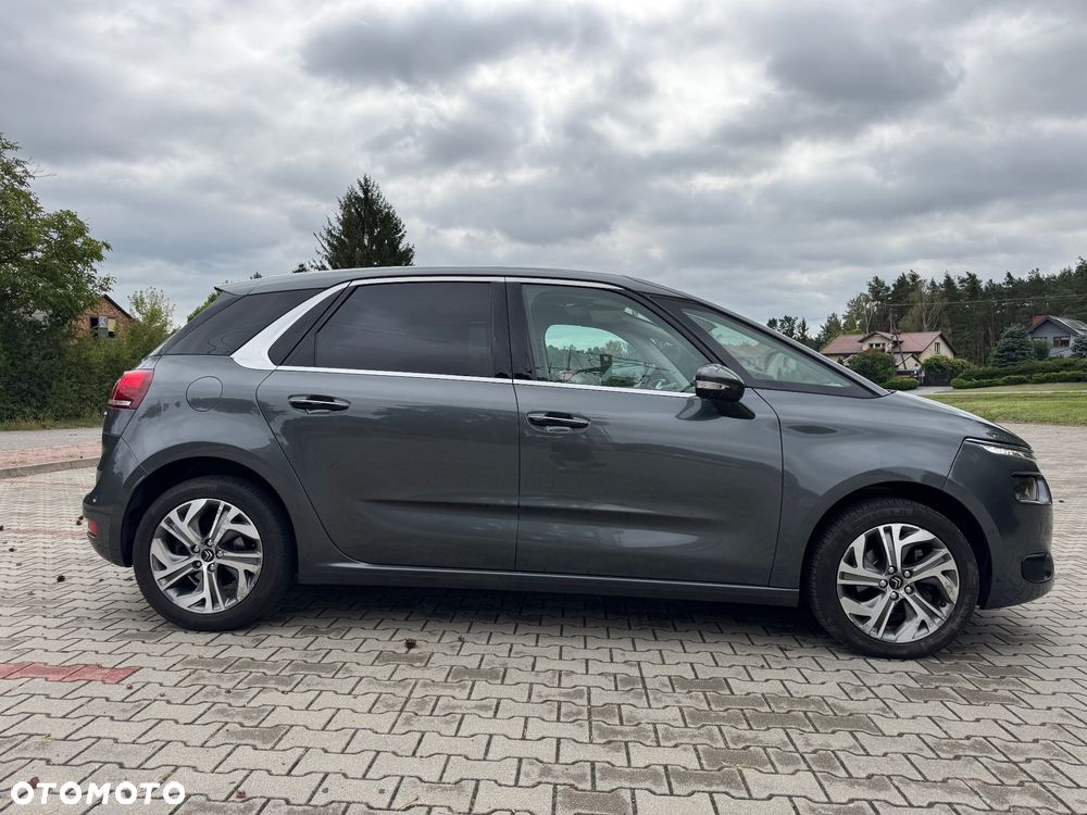Citroën C4 Picasso e-HDi 115 Exclusive - 11