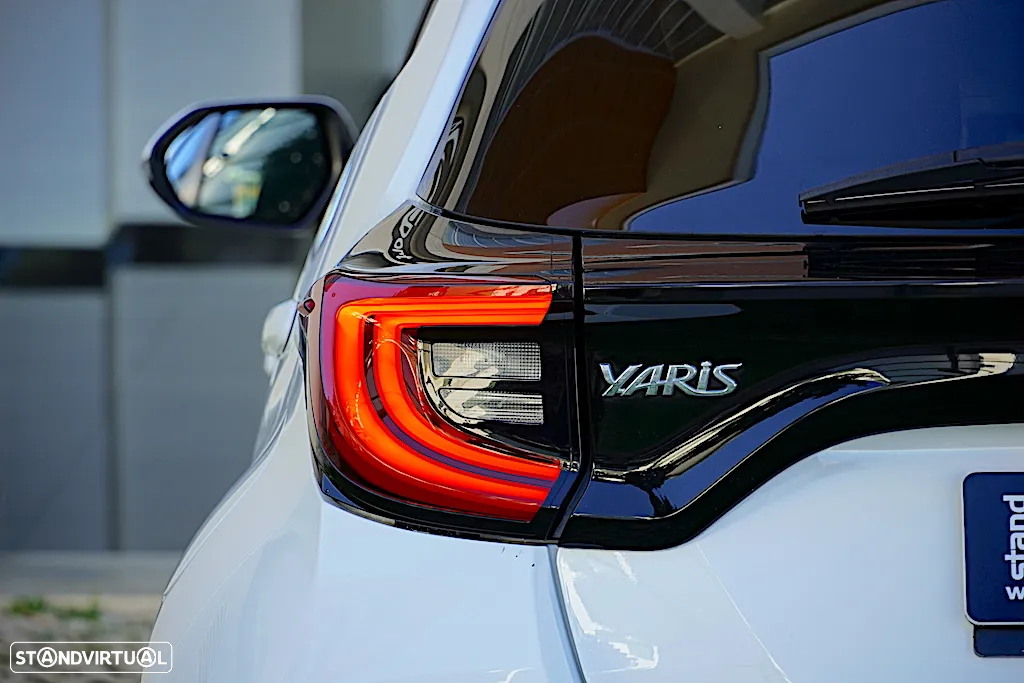 Toyota Yaris 1.5 HDF Exclusive - 13