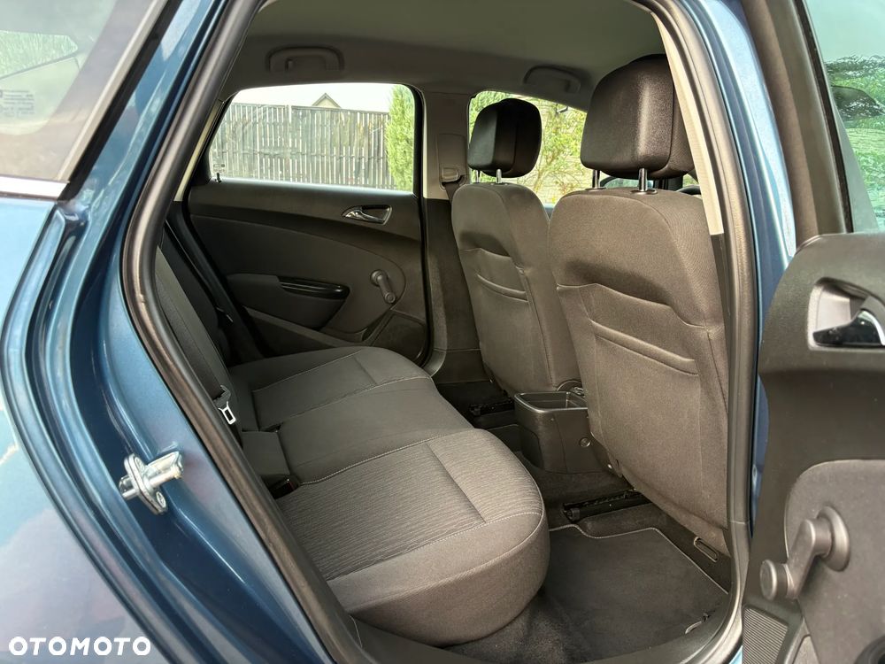 Opel Astra 1.4 Turbo Active - 21