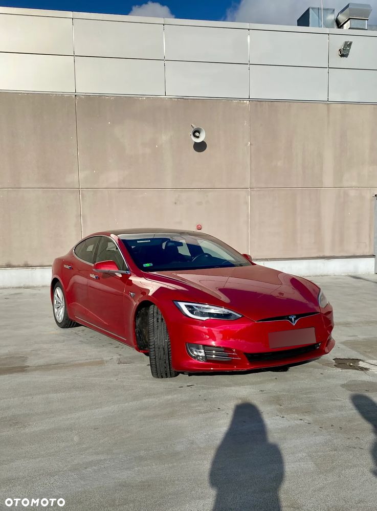 Tesla Model S Long Range Plus - 6