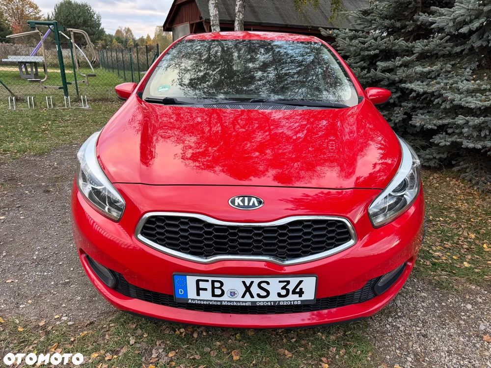 Kia Ceed - 23