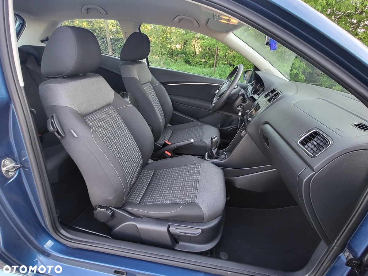 Volkswagen Polo - 10
