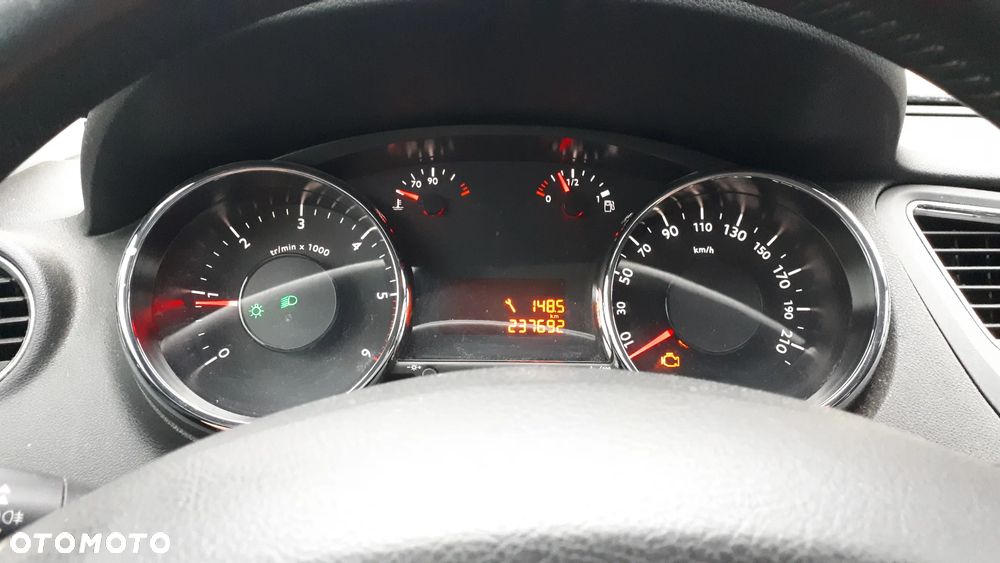 Peugeot 5008 1.6 Active - 15