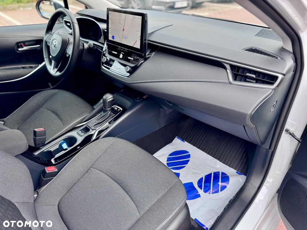Toyota Corolla 1.8 Hybrid Style - 21