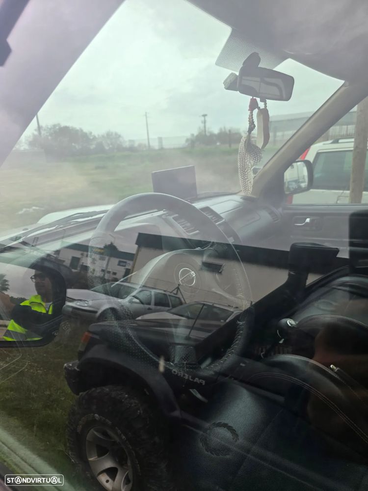 Nissan Terrano 3.0 TDi Elegance - 9