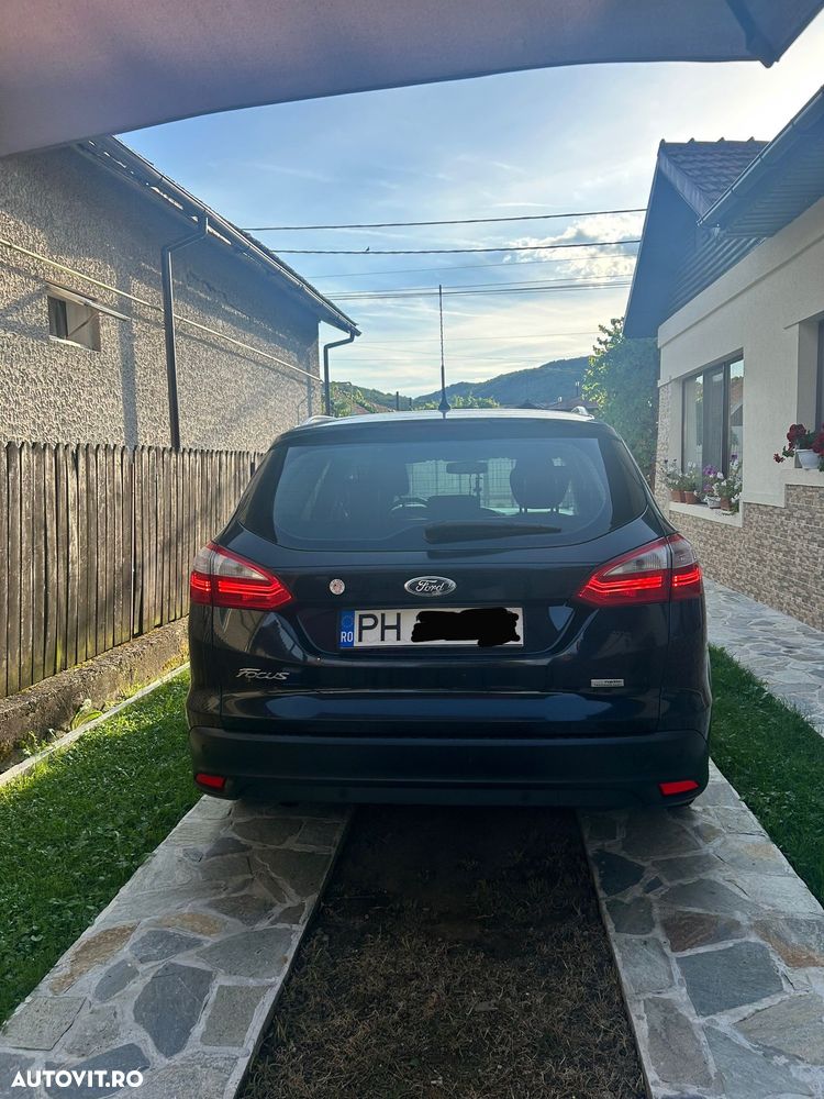 Ford Focus 1.6 TDCI DPF Titanium - 5