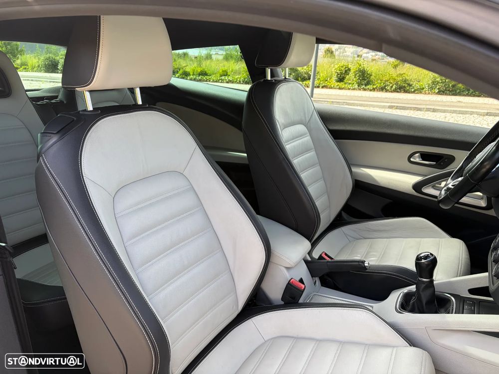 VW Scirocco 2.0 TDI Sport - 25