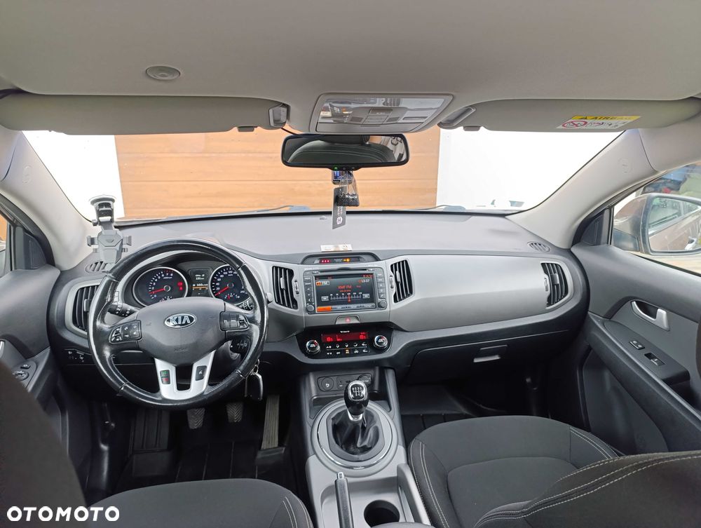 Kia Inny - 8