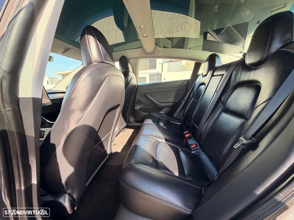 Tesla Model 3 Standard Range Plus RWD - 11