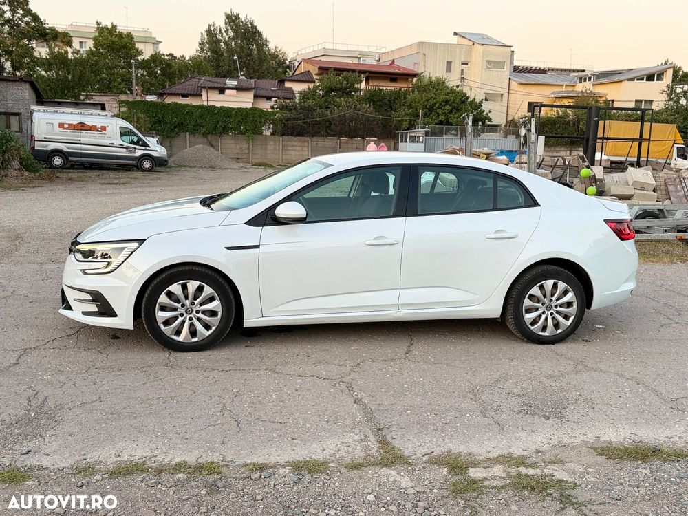 Renault Megane TCE 114 GPF Life - 4