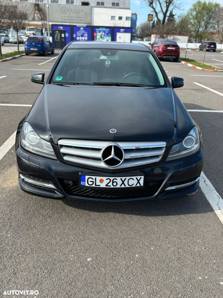 Mercedes-Benz C 200 CGI BlueEFFICIENCY - 7