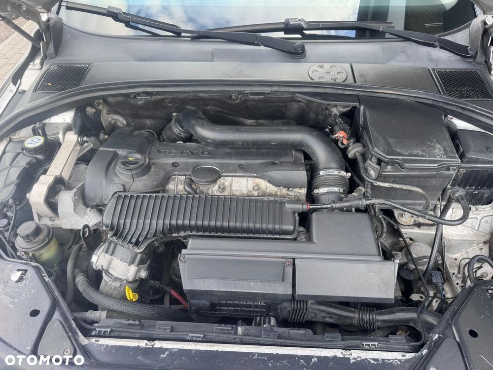 Volvo V70 2.5T Summum - 4