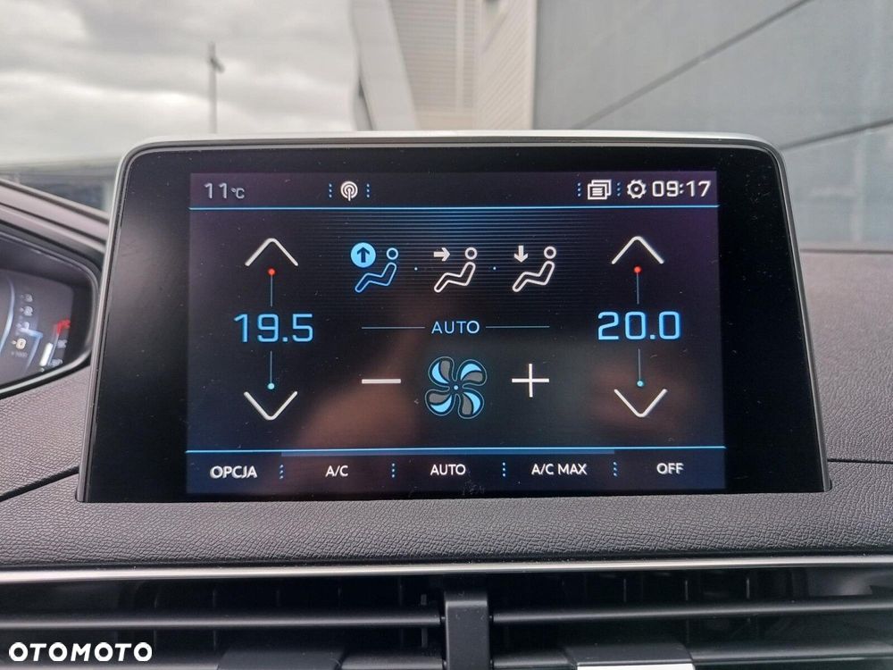 Peugeot 5008 1.6 PureTech Allure S&S EAT8 - 18