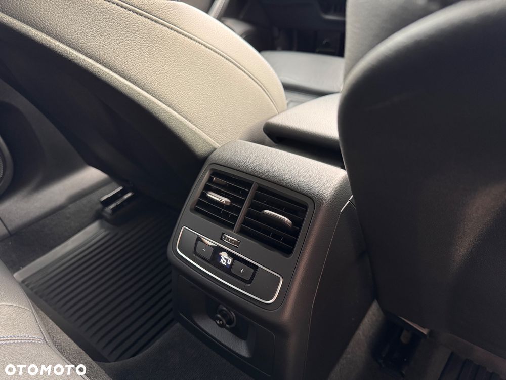 Audi A5 Sportback 40 TFSI mHEV S Line S tronic - 32