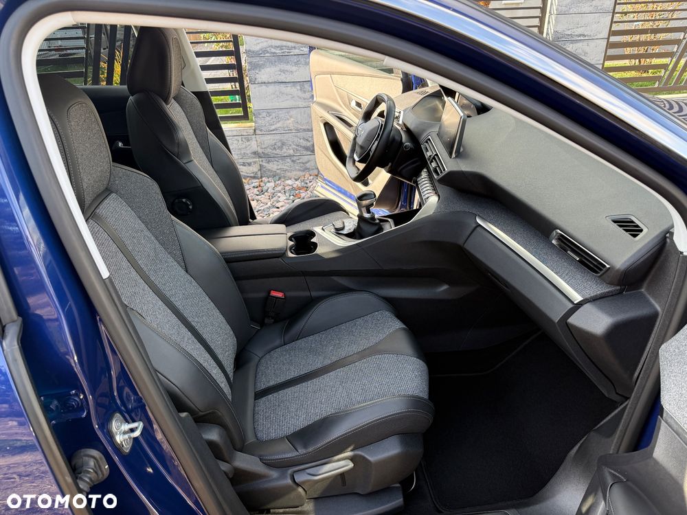 Peugeot 3008 1.2 PureTech Crossway S&S - 29