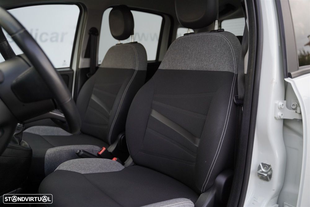 Fiat Panda 1.0 Hybrid City - 21