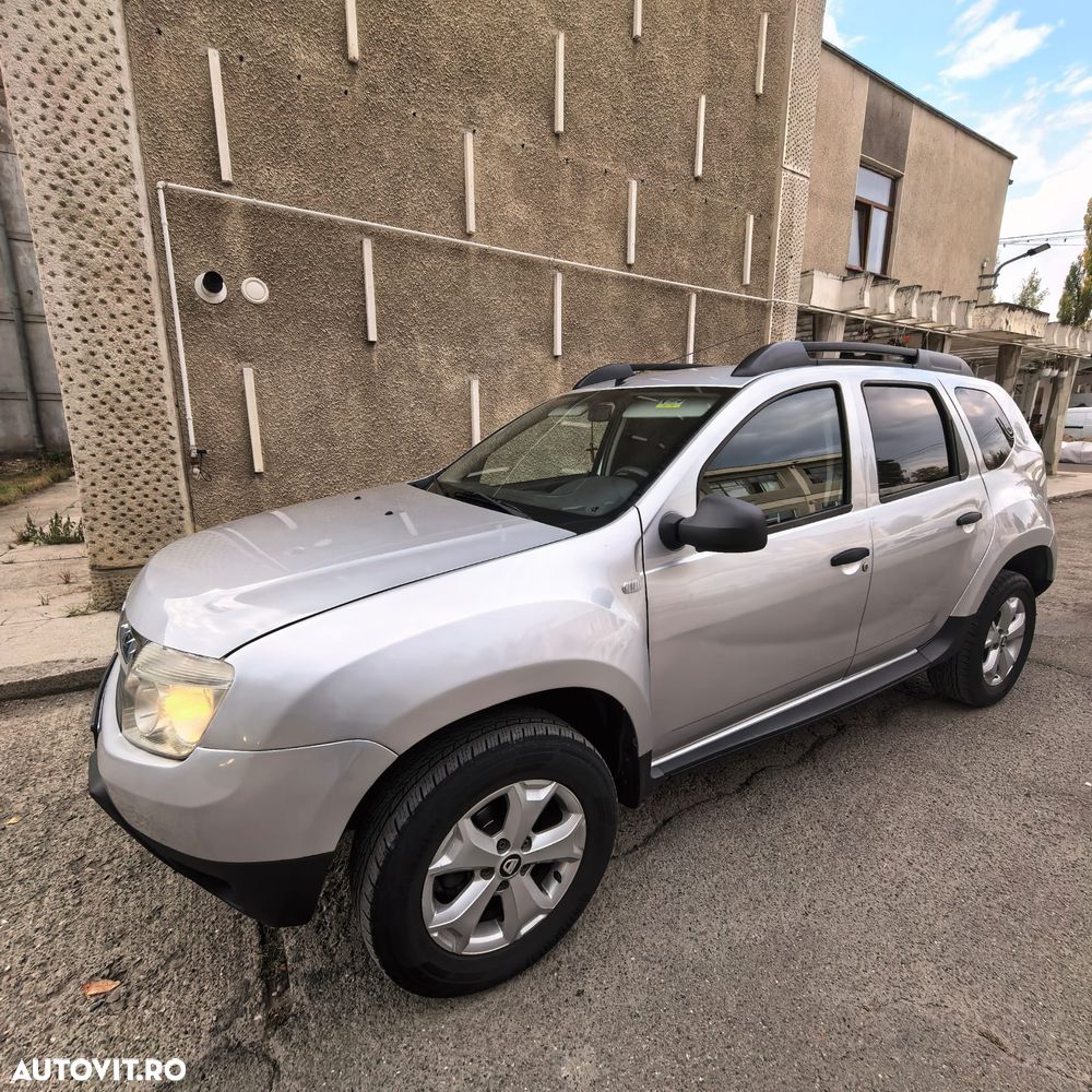 Dacia Duster 2011 photo 2