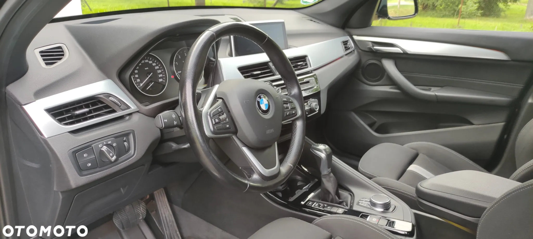 BMW X1 xDrive18d - 16