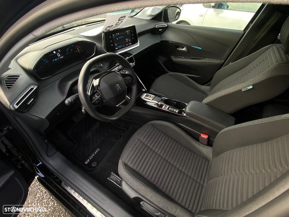 Peugeot e-208 50 kWh SE Style - 6