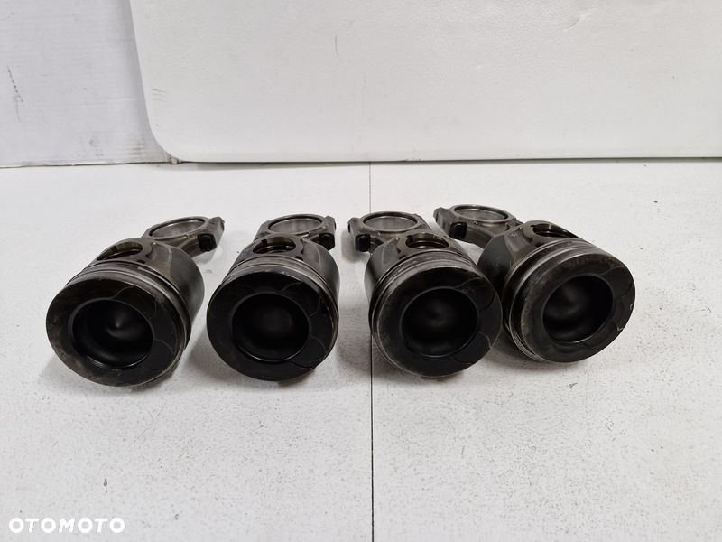 PEUGEOT 508 I 2.0 HDI 1 MONDEO MK4 LIFT S-MAX 2.0 TDCI TŁOK KORBOWÓD 9677840380 - 8
