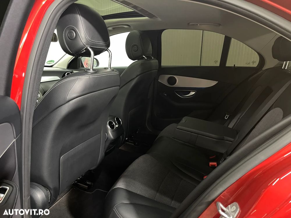 Mercedes-Benz C 300 7G-TRONIC Avantgarde - 13