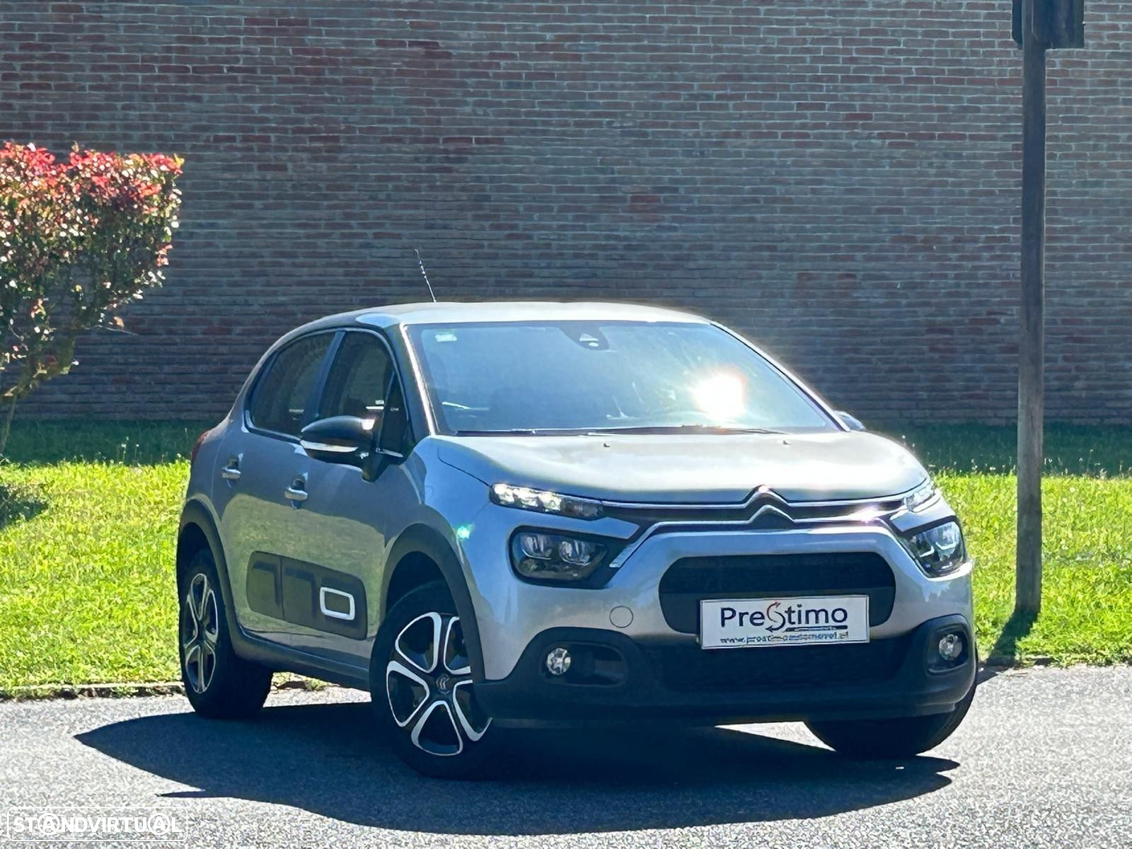 Citroën C3 1.2 PureTech Shine - 17