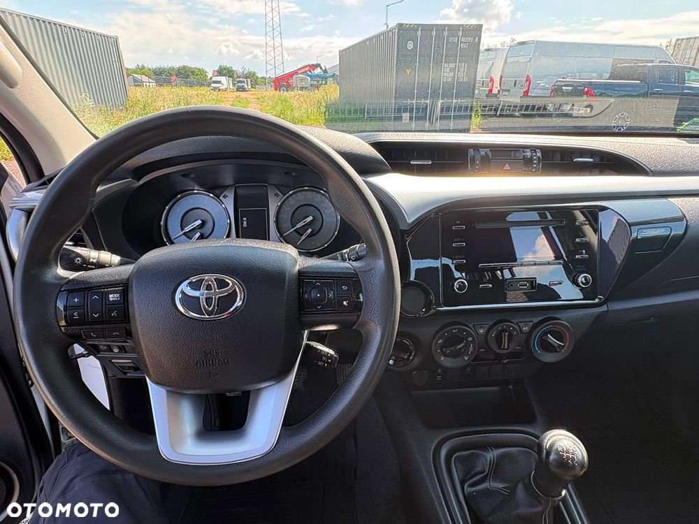 Toyota Hilux 2.4 D-4D Double Cab DL 4x4 - 8