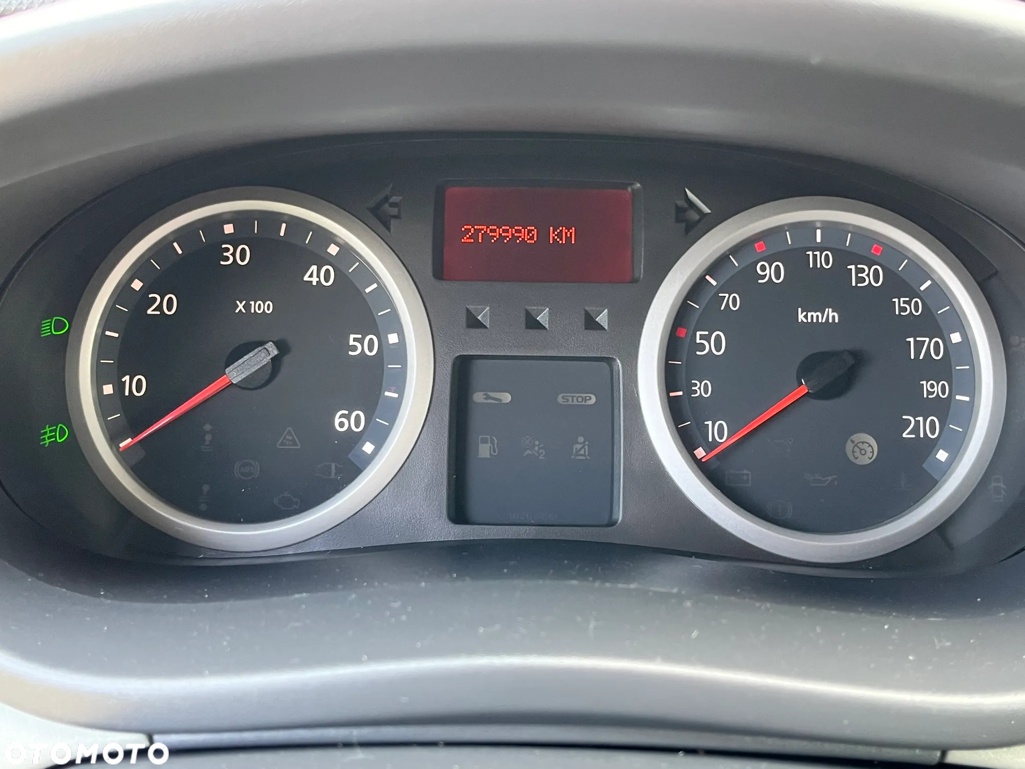 Renault Trafic Grand Passenger Black Edition - 24