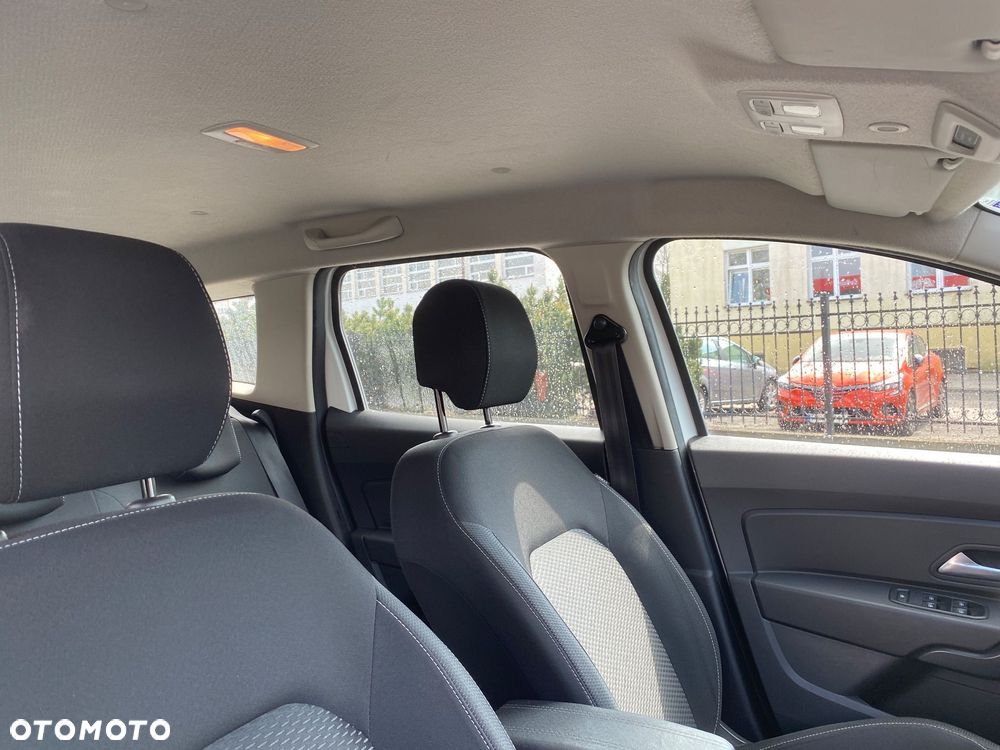Dacia Duster 1.6 SCe Comfort - 27