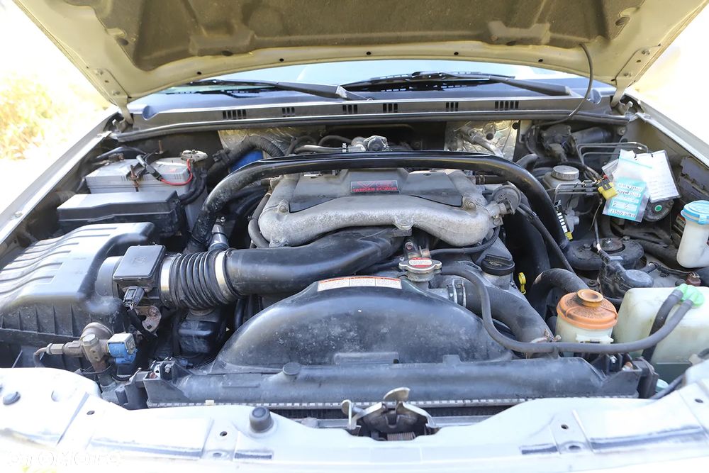 Suzuki Grand Vitara 2.7 V6 - 10