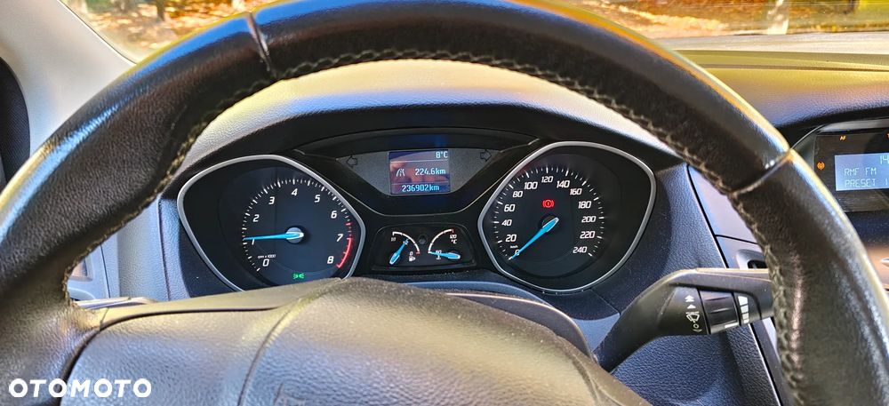 Ford Focus 1.6 Ambiente - 13
