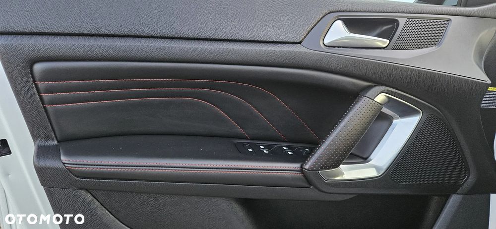 Peugeot 308 PureTech 130 EAT6 Stop & Start GT-Line Edition - 22