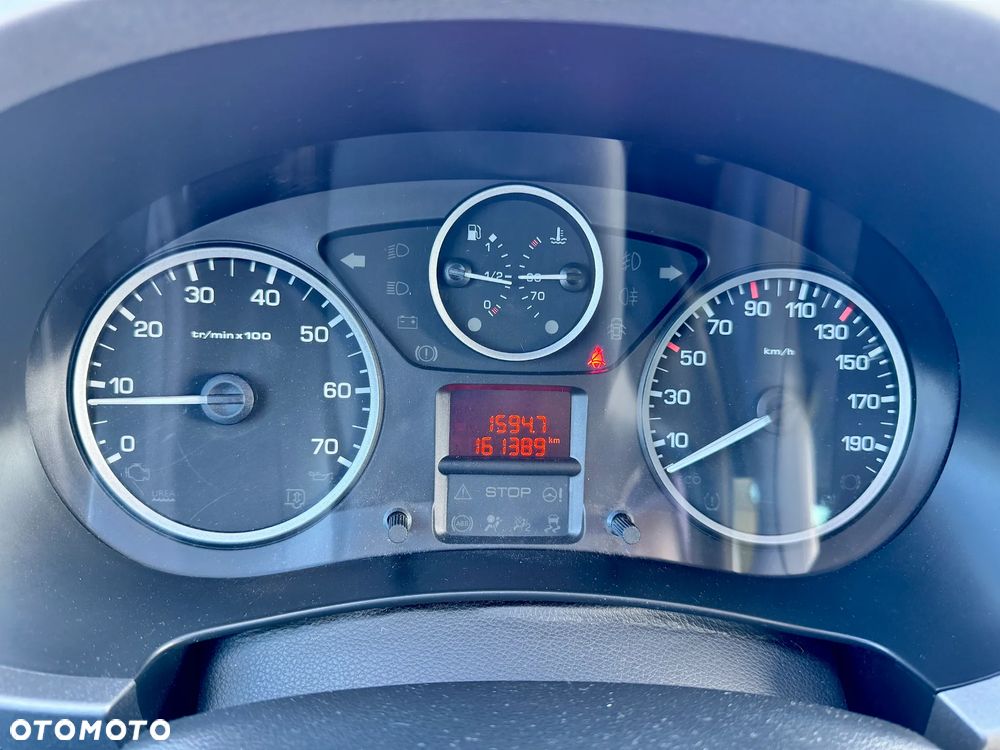 Citroën Berlingo Multispace BlueHDi 120 S&S SHINE - 16