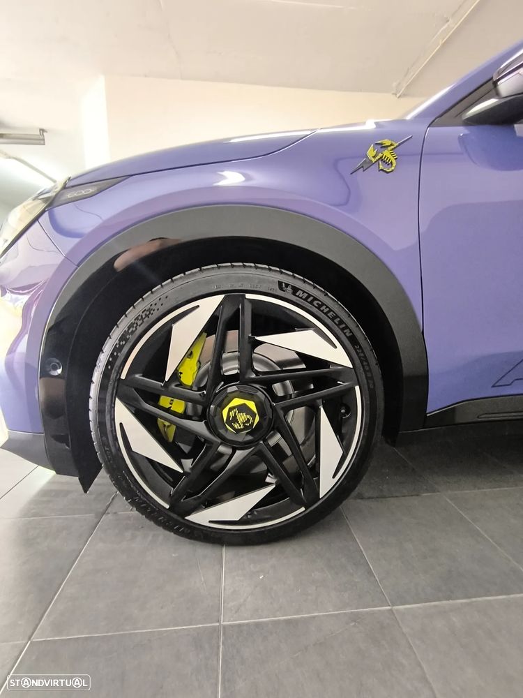 Abarth 600e 54 kWh Scorpionissima - 35