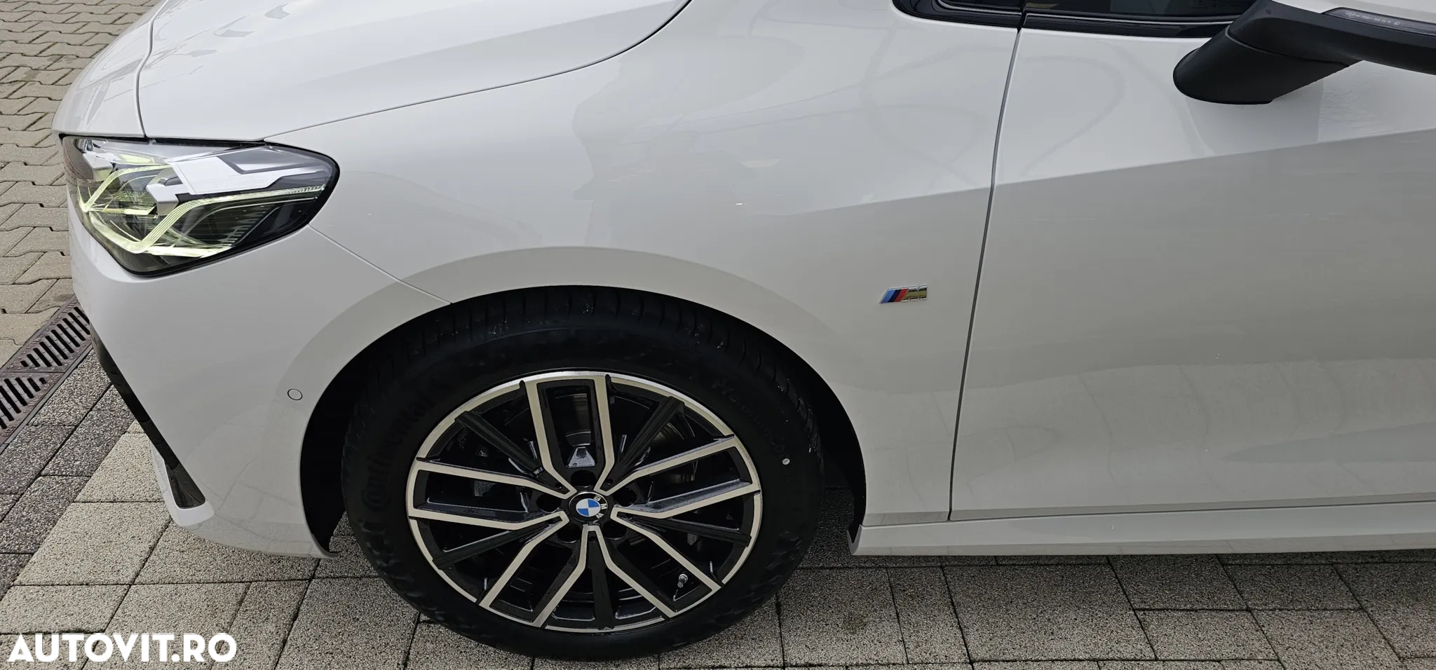 BMW Seria 2 220i AT MHEV - 4