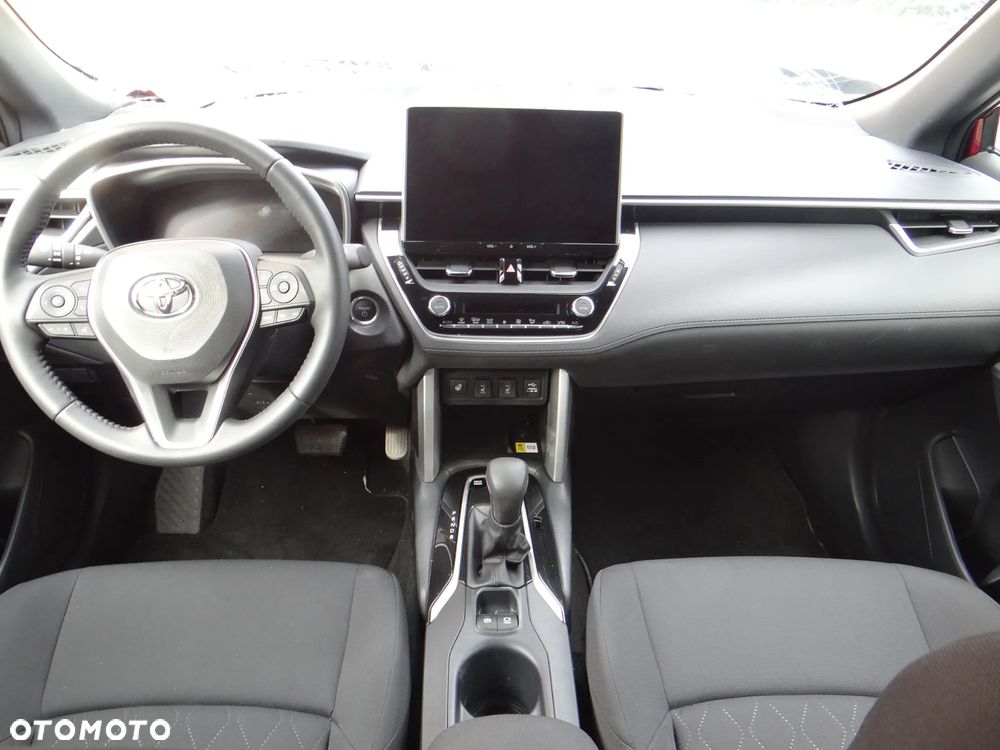 Toyota Corolla Cross - 15