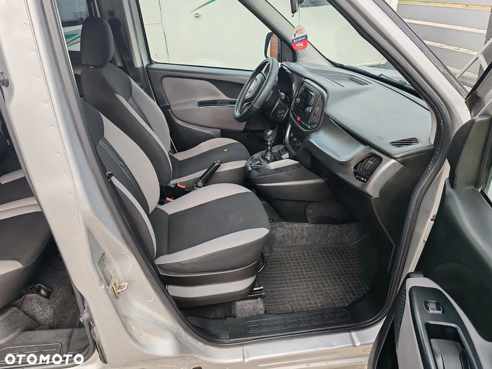Fiat Doblo 1.4 T-Jet 16V Easy - 10