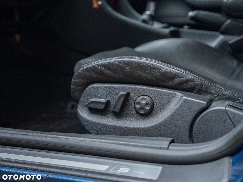 Audi A4 Avant 2.0 T FSI - 13