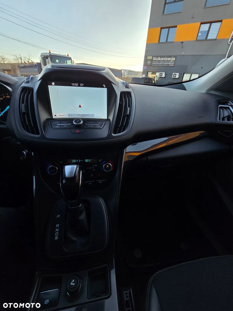 Ford Kuga 2.0 TDCi 4x4 Titanium - 20