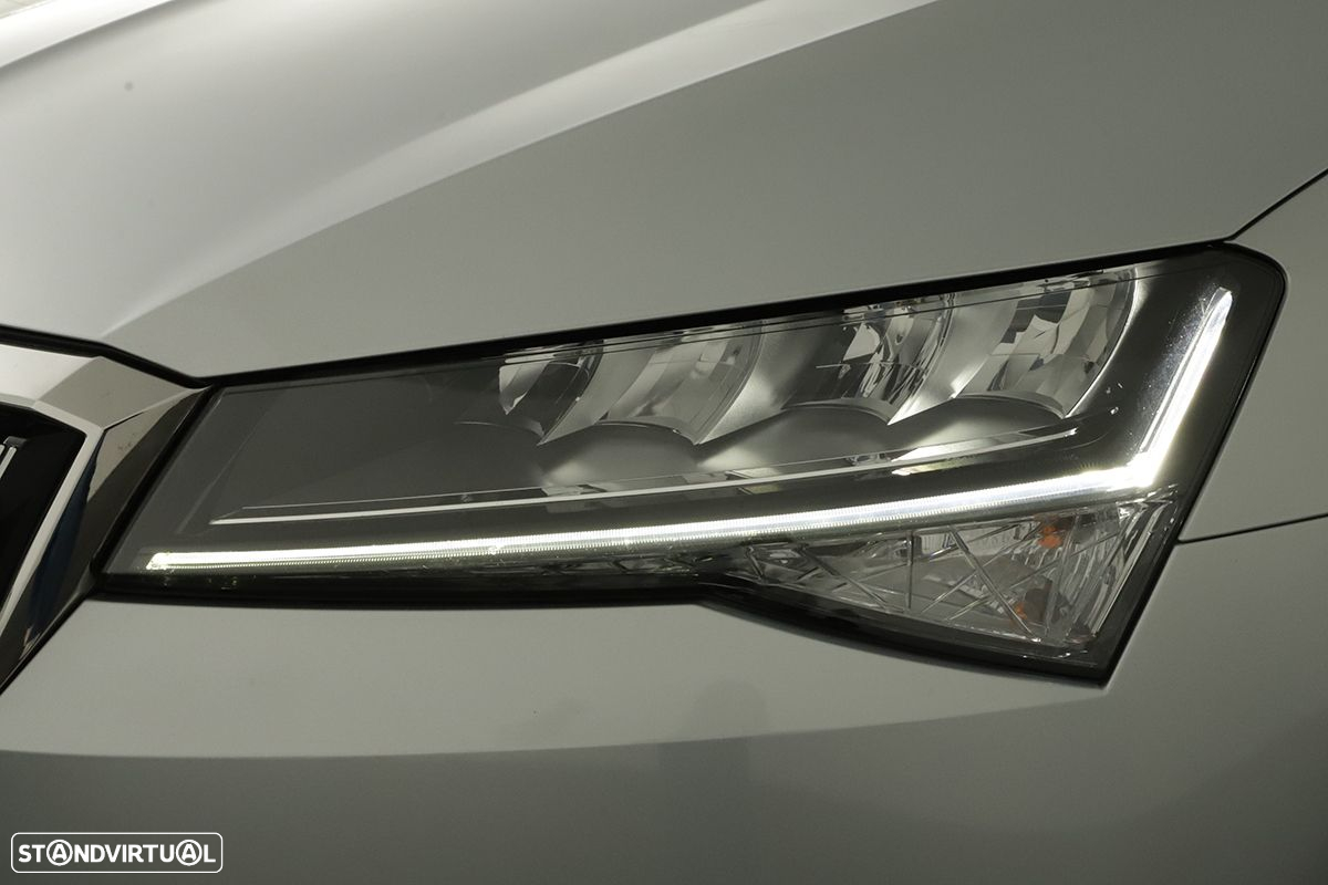 Skoda Superb Break 2.0 TDI Ambition - 6