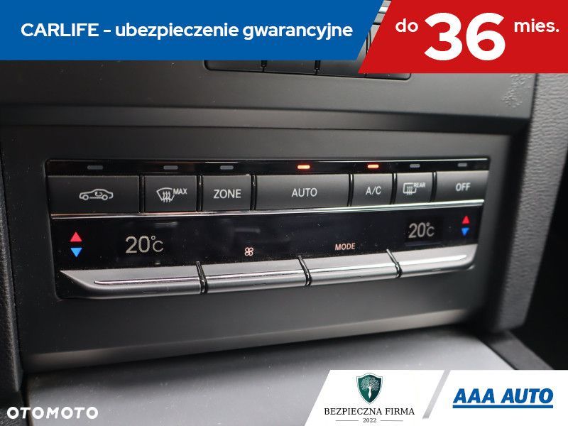 Mercedes-Benz Klasa E - 19