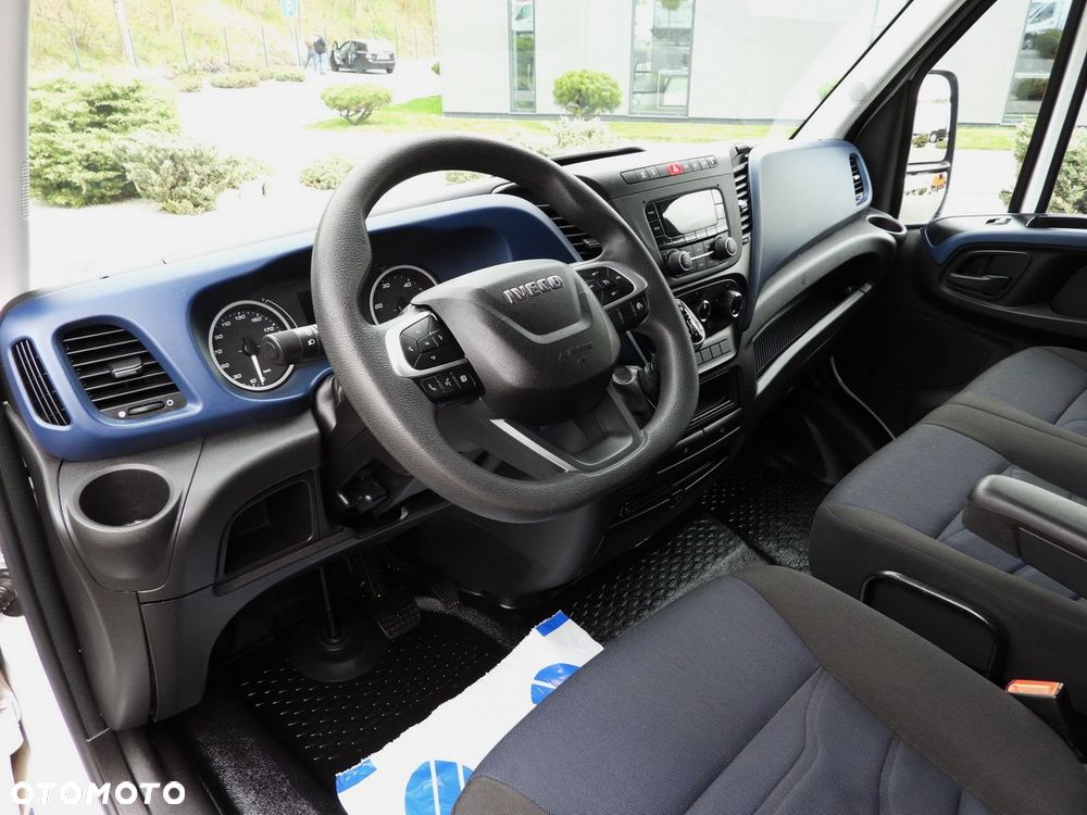 Iveco DAILY 35S14 FURGON CHŁODNIA  0*C ZASILANIE 230V TEMPOMAT AUTOMAT HI-MATIC KLIMATYZACJA  140KM - 3