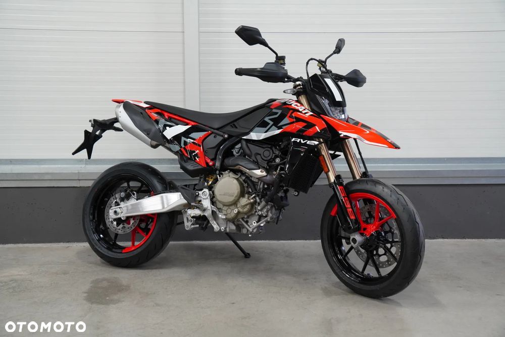 Ducati Hypermotard - 9