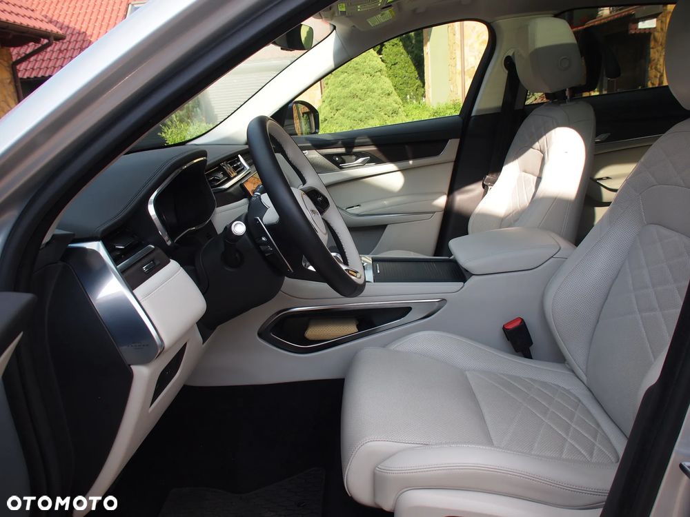 Jaguar F-Pace P250 AWD - 21