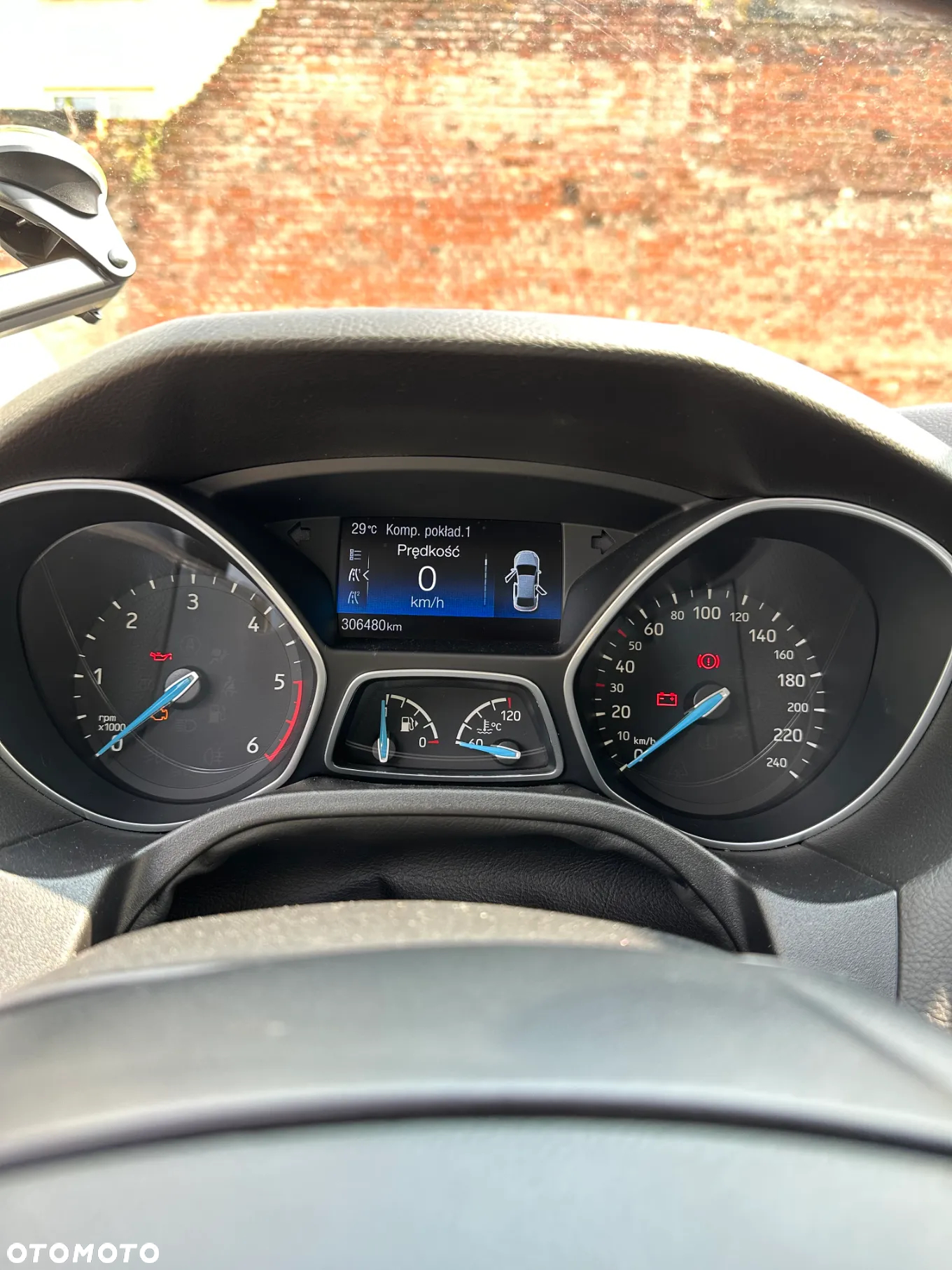 Ford Focus - 12