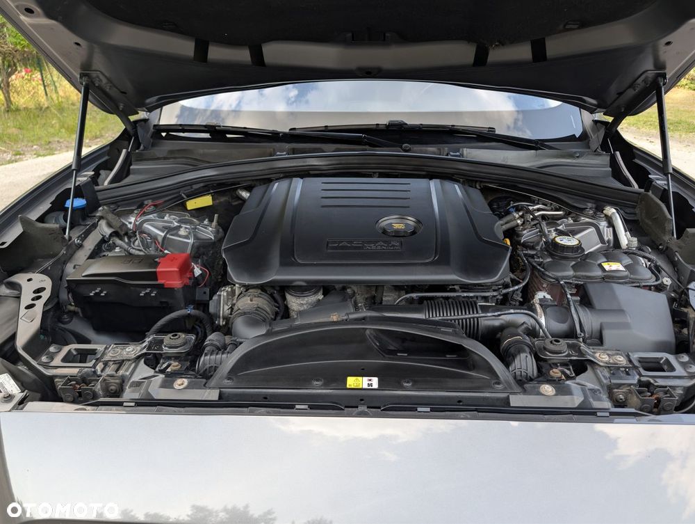 Jaguar F-Pace 20d AWD R-Sport - 27