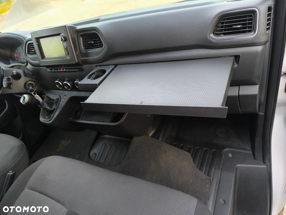 Renault Master - 20