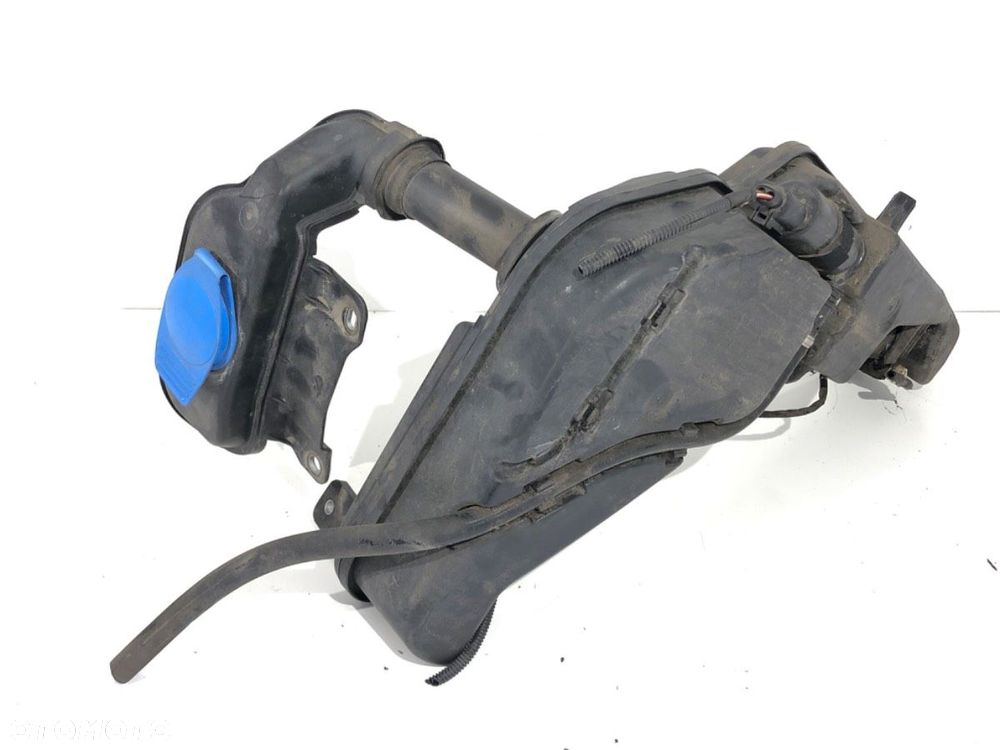 ZBIORNIK SPRYSKIWACZY - 149.00 PLN - AUDI Q5 (8RB) 2008 - 2017 2.0 TDI quattro 125 kW [170 KM] olej - 3